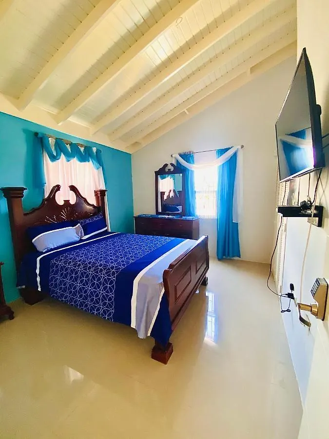 Paradise Villa Sleep 6 Private Pool Ότσο Ρίος 0*,  Τζαμάικα